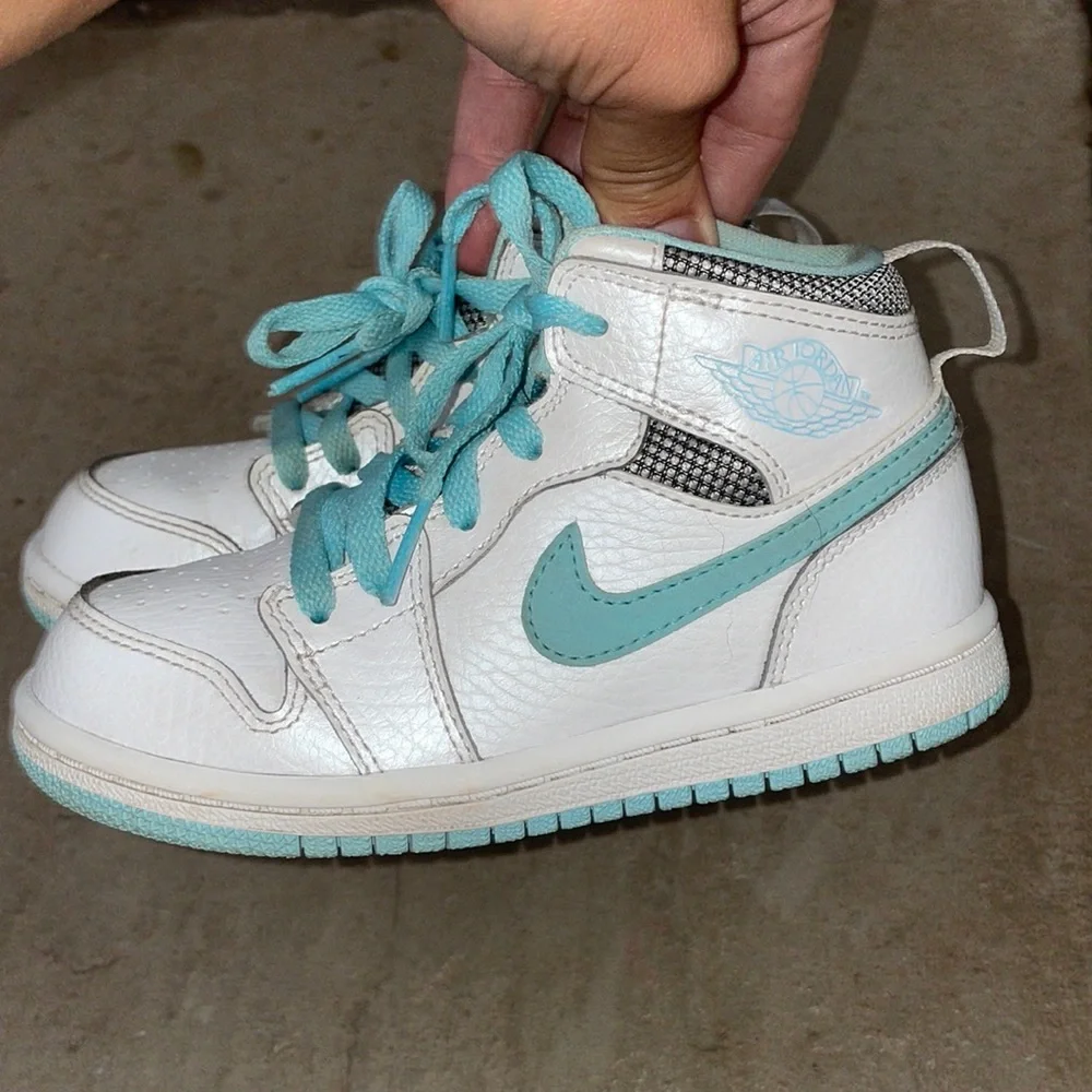 Rare!!2017 Air Jordan 1 Retro High GG 'White Still Blue'